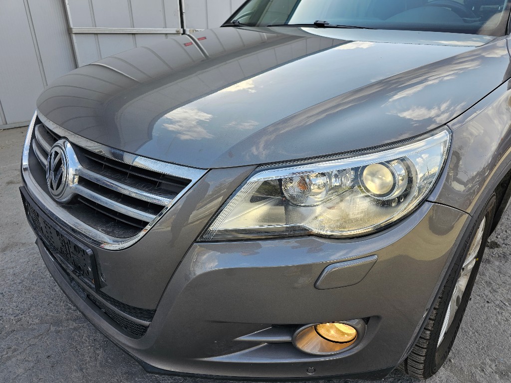 WVGZZZ5NZBW062961 Volkswagen TIGUAN
