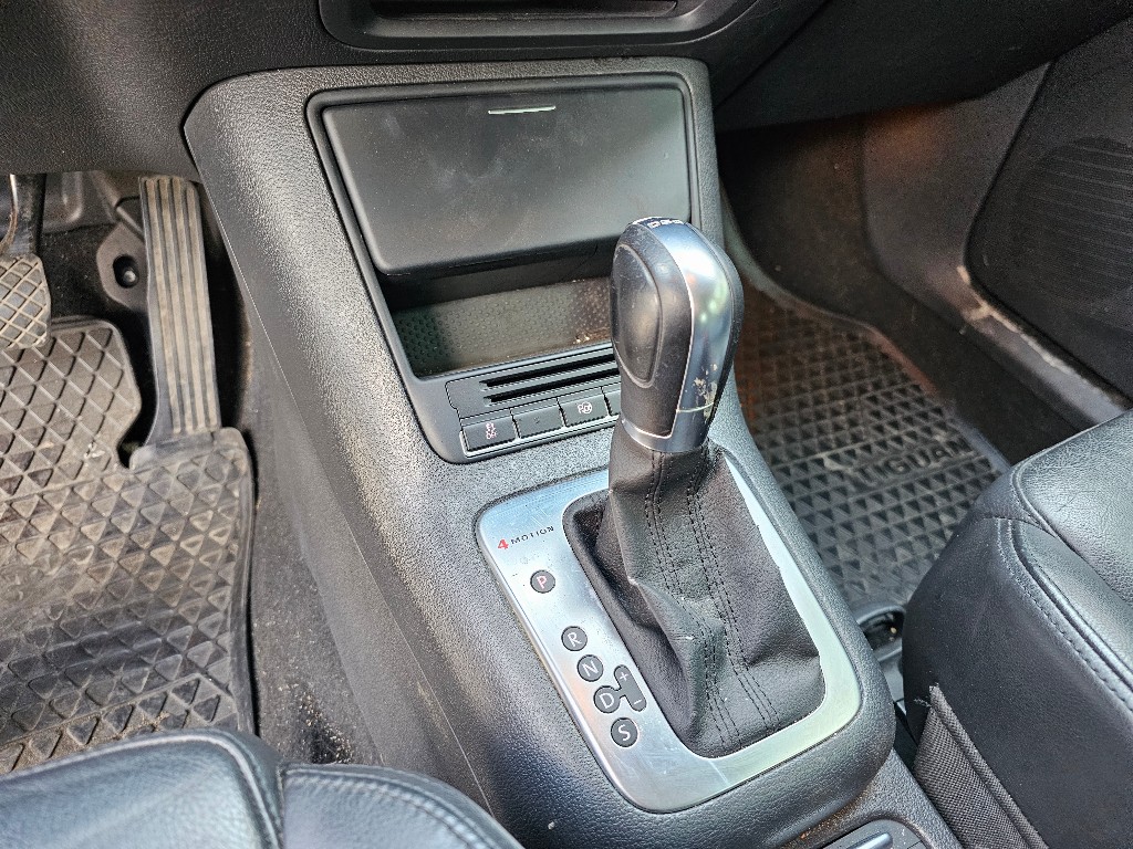 WVGZZZ5NZBW062961 Volkswagen TIGUAN