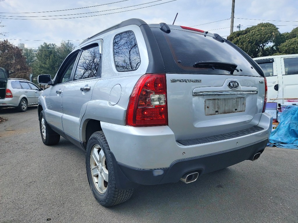 KNAJE55538K527911 KIA New Sportage
