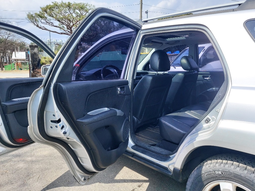 KNAJE55538K527911 KIA New Sportage