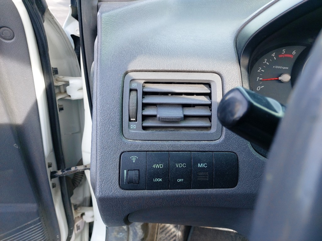 Hyundai Tucson 2005 KMHJP81VP5U083941 Image 18