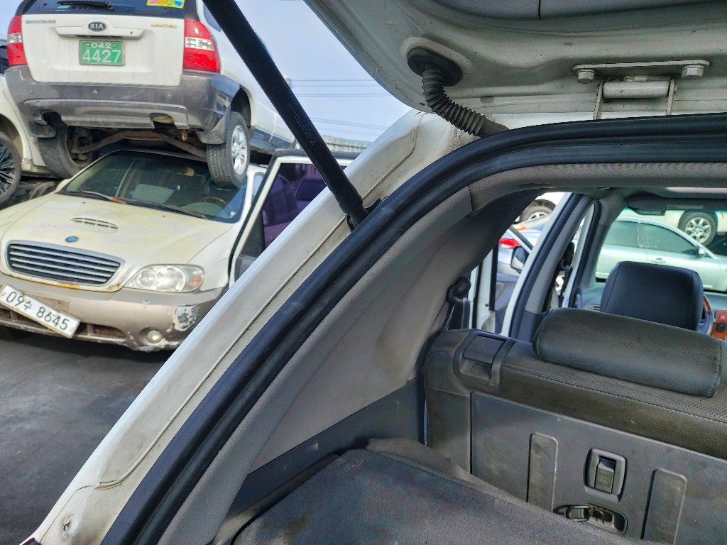 Hyundai Tucson 2005 KMHJP81VP5U083941 Image 38