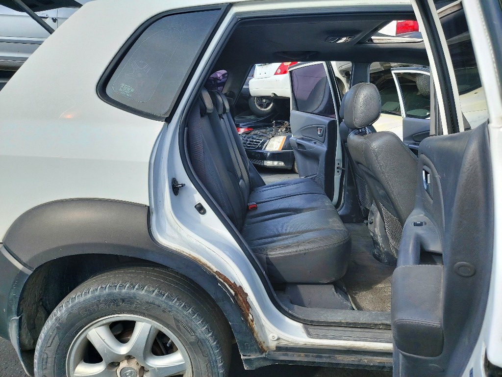 Hyundai Tucson 2005 KMHJP81VP5U083941 Image 42