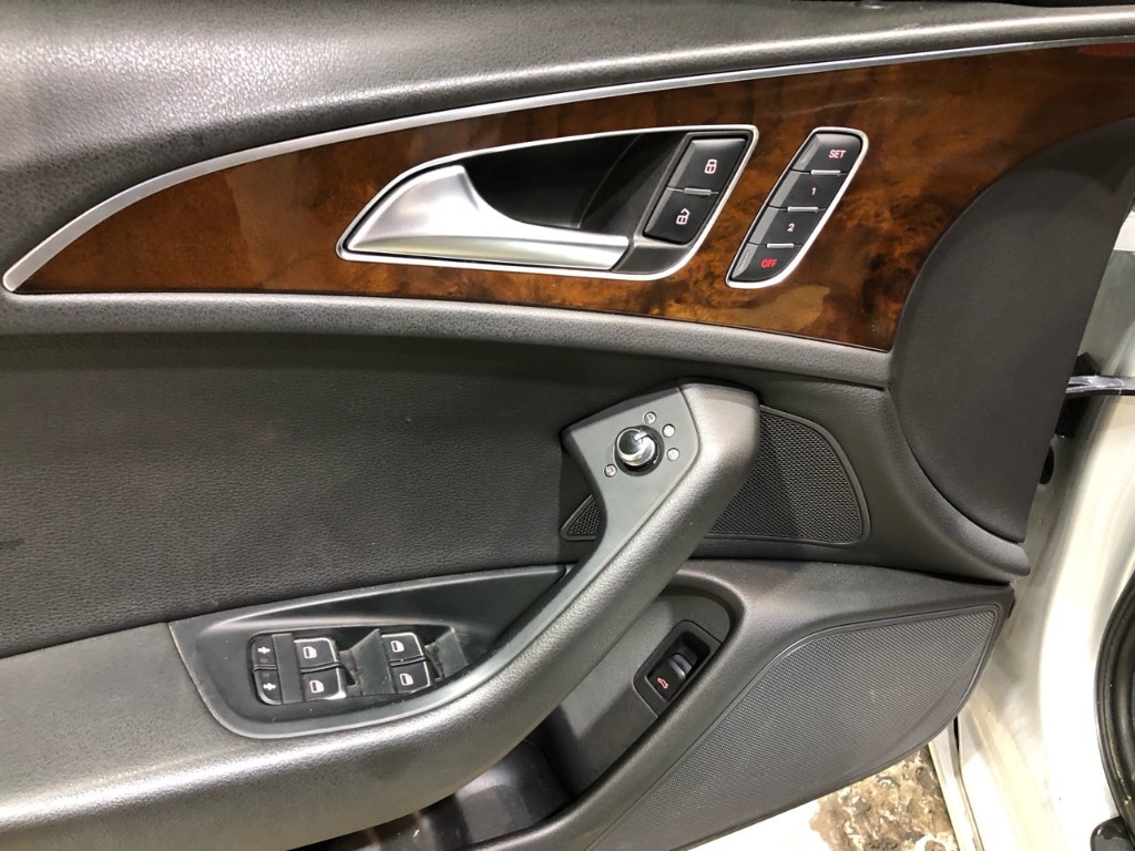 Audi New A6 2013 WAUZZZ4G2DN016604 Image 25