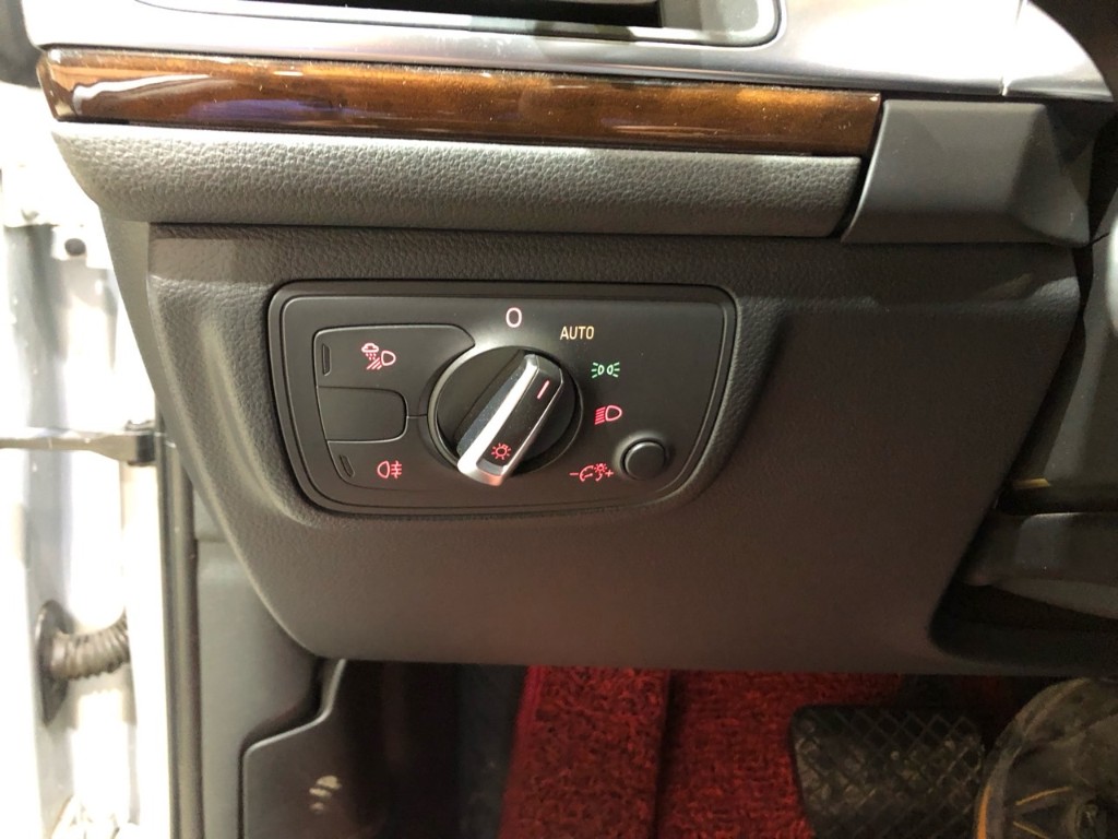 Audi New A6 2013 WAUZZZ4G2DN016604 Image 26