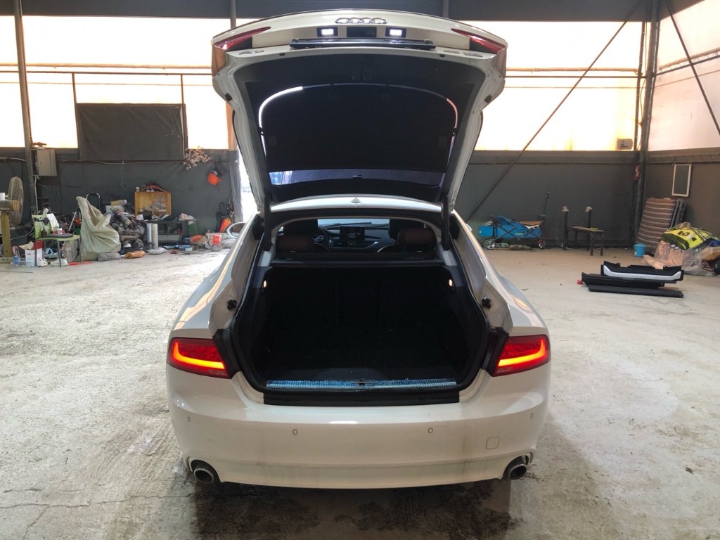 Audi A7 2015 WAUZZZ4G6FN028760 Image 7