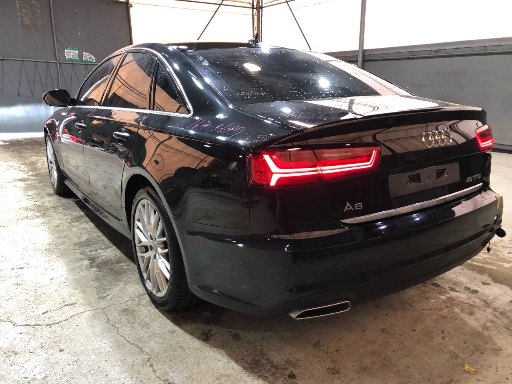Audi New A6 2018 WAUZZZ4G9JN133530 Image 24