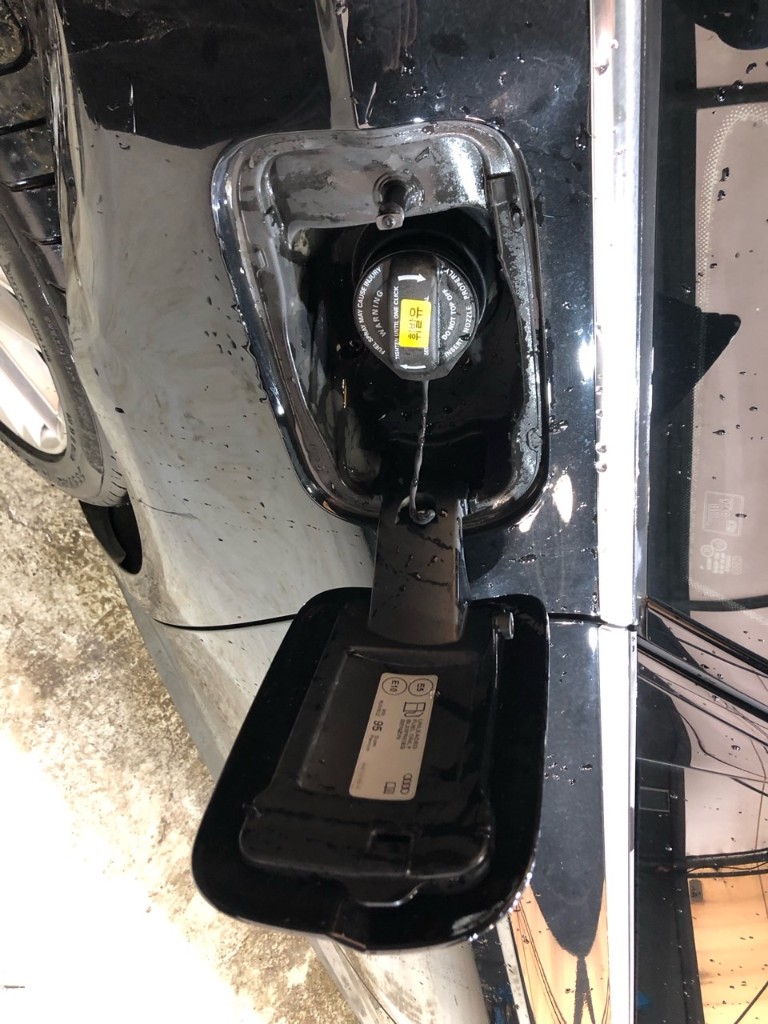 Audi New A6 2018 WAUZZZ4G9JN133530 Image 8