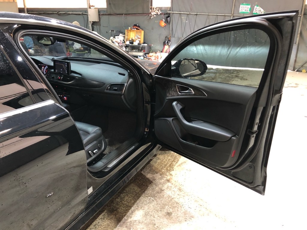 Audi New A6 2018 WAUZZZ4G9JN133530 Image 9