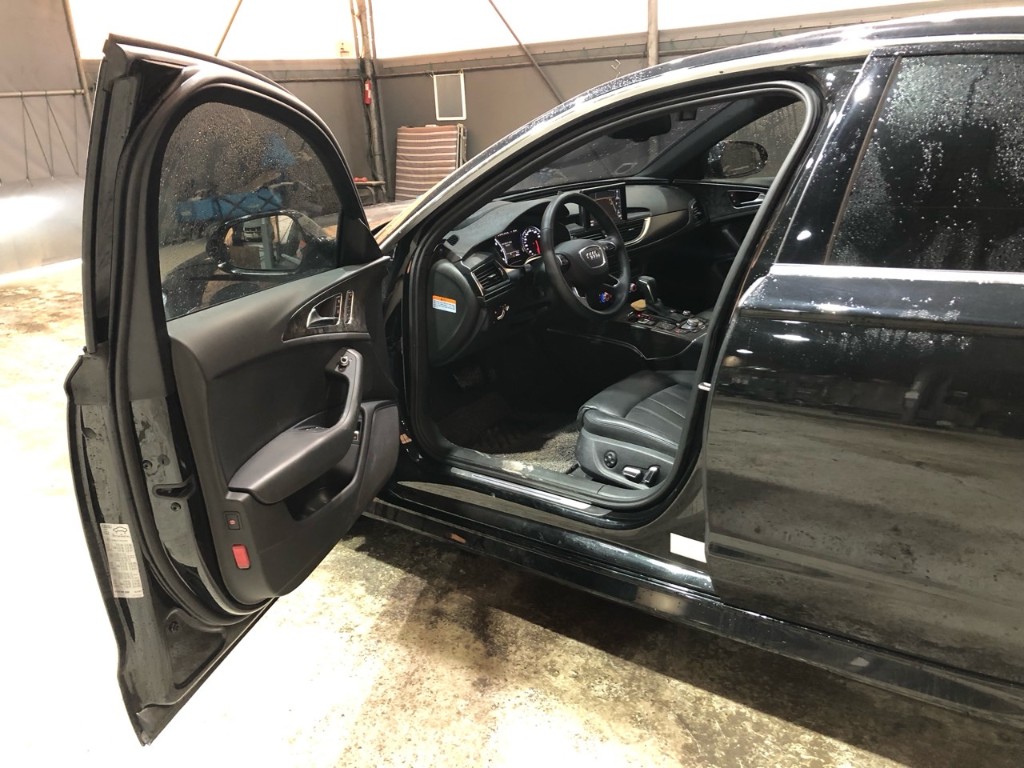 Audi New A6 2018 WAUZZZ4G9JN133530 Image 17