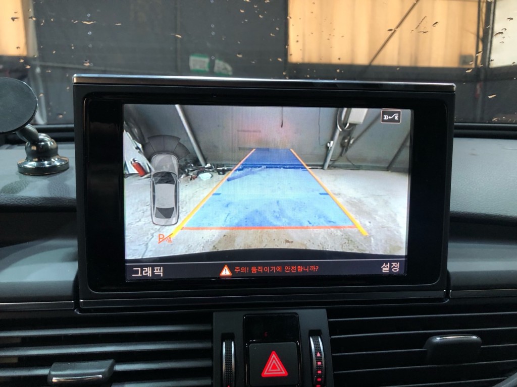 Audi New A6 2018 WAUZZZ4G9JN133530 Image 28
