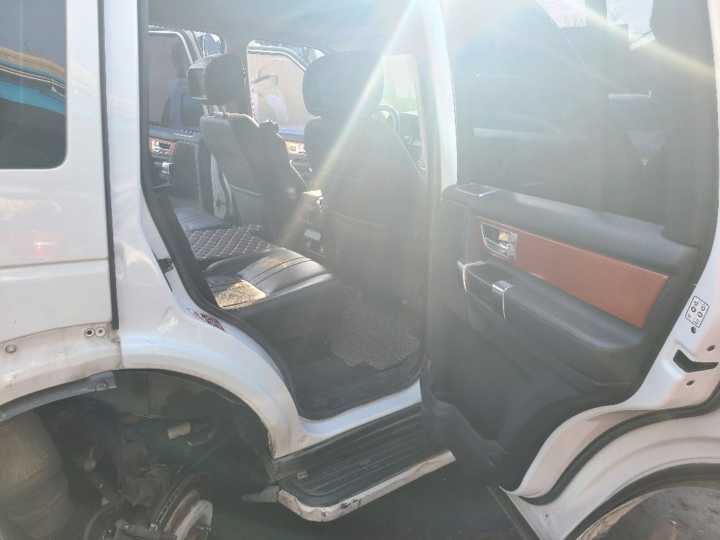 Land Rover Discovery 4 2015 SALLAAAG6FA733031 Image 7
