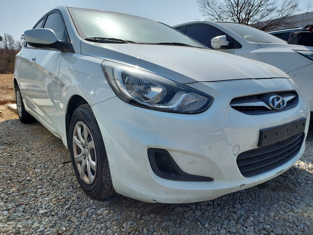 Hyundai Accent 2014 KMHCS41UBEU686865 Image 35