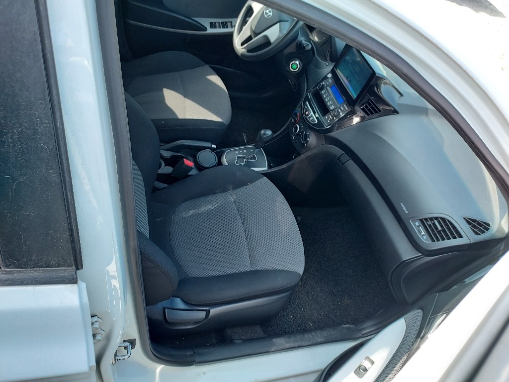 Hyundai Accent 2014 KMHCS41UBEU686865 Image 19