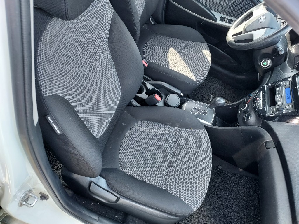 Hyundai Accent 2014 KMHCS41UBEU686865 Image 20