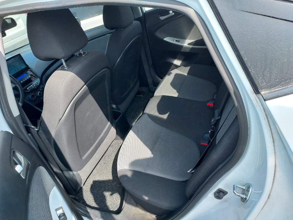 Hyundai Accent 2014 KMHCS41UBEU686865 Image 29