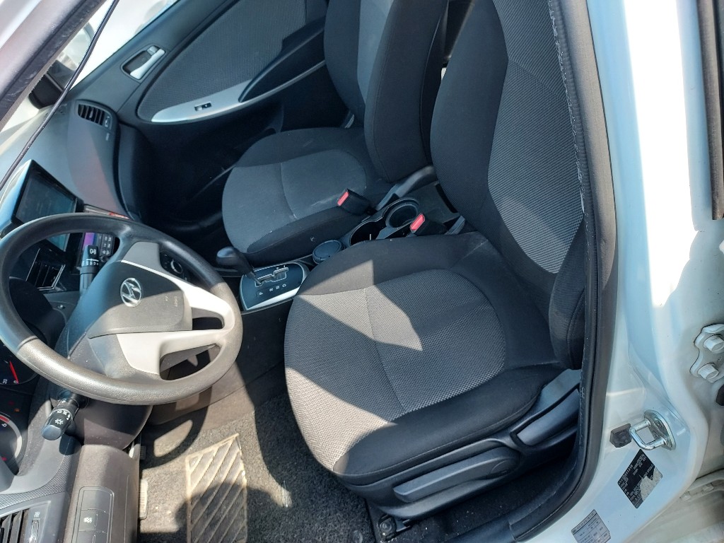 Hyundai Accent 2014 KMHCS41UBEU686865 Image 33