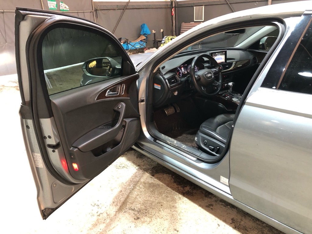 Audi New A6 2013 WAUZZZ4G9DN025929 Image 10