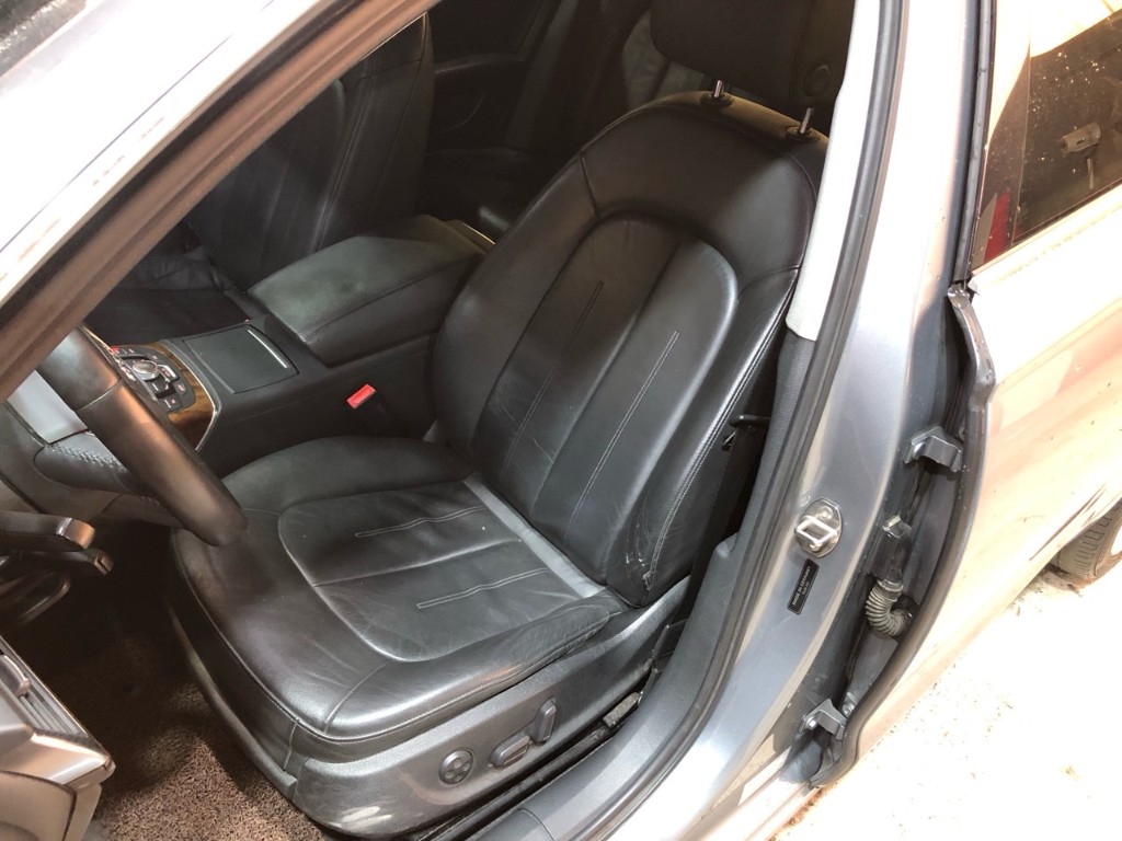 Audi New A6 2013 WAUZZZ4G9DN025929 Image 12