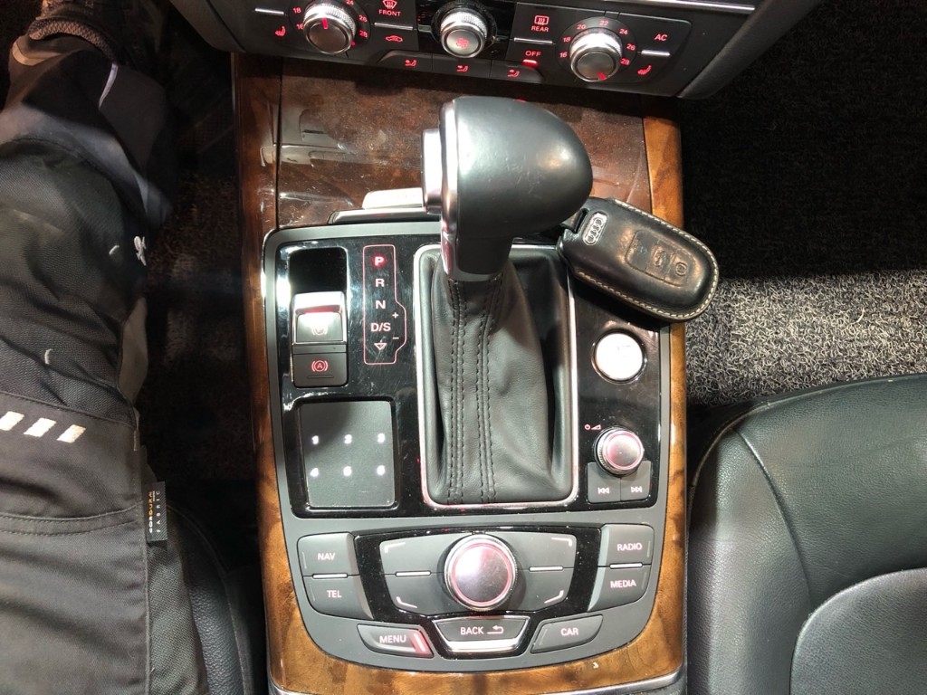 Audi New A6 2013 WAUZZZ4G9DN025929 Image 34